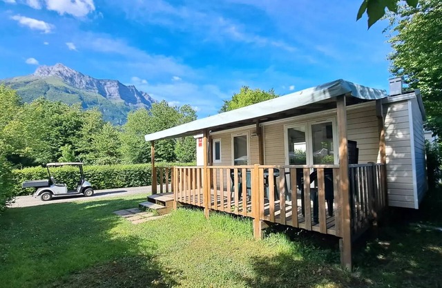 Camping du Lac de Carouge * - Mobile home 2 bedrooms + Air conditioning + Terrace 6 people