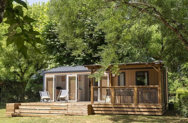 Camping 4 étoiles - Piscine - eeieac