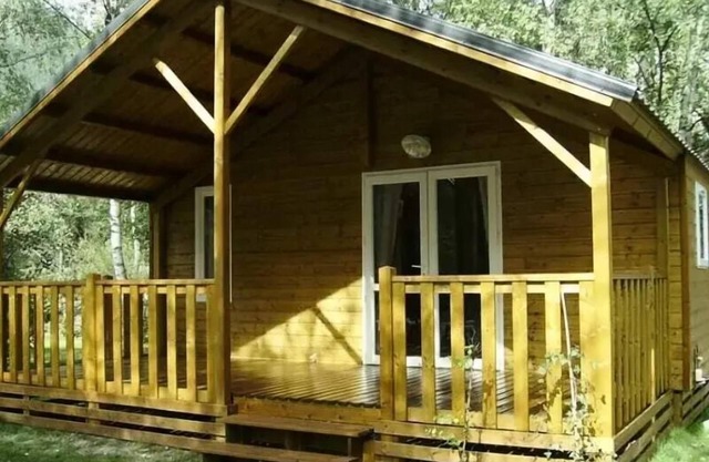 Camping-Caravaneige l'Iscle de Prelles * - Chalet Grand Confort Type Modulo 24 - 24 m2/2 bedrooms - Covered terrace 15 m2 6 people