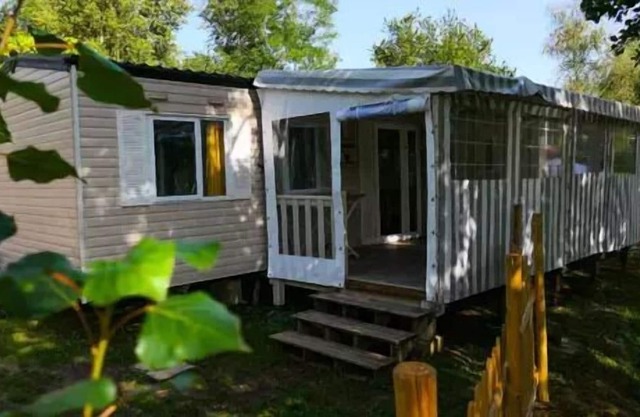 Camping Les Lacs De Courtès* - Mobil home 43 Grand Confort 4 rooms 6 people Air-conditioned