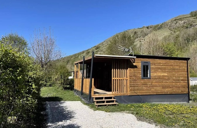 Camping Quality l'Eden de la Vanoise * - Premium chalet 40m2 (3 bedrooms, 2 bathrooms, maximum 6 persons) 6 persons