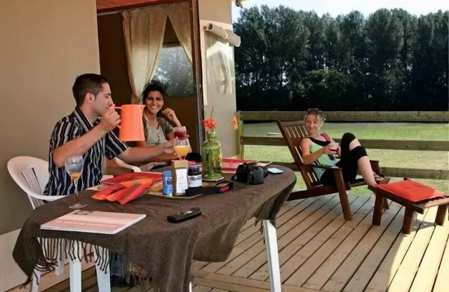 Campsite Flower Les 3 Ours * - Freelodge Confort 3 Rooms 5 People