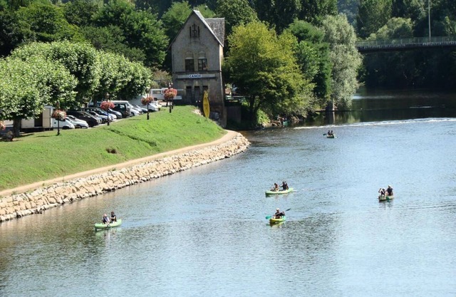 Campsite La Garenne* - Chalet Les Pivoines 3 Rooms 5 People