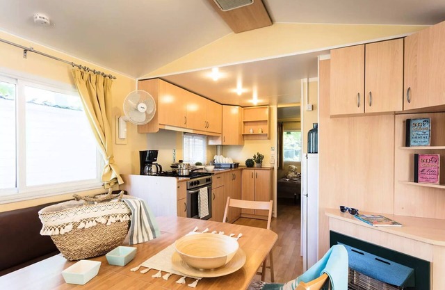 Campsite La Palmeraie * - Mobil-home Classic 3 rooms 4 people air conditioned