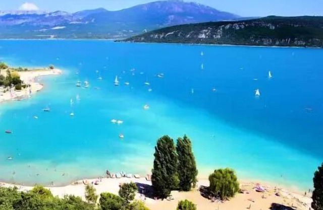 Campsite Le Domaine De Chanteraine *** - Mobilhome for 6 People