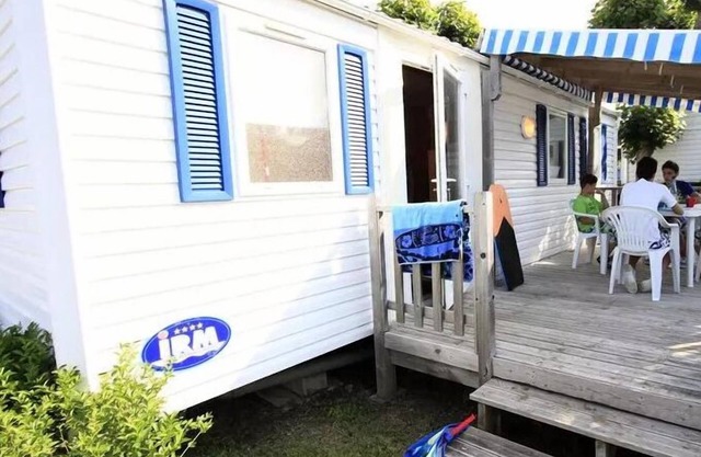 Campsite Les Flots Bleus * - 3 Room Mobile Home 4/6 People + TV