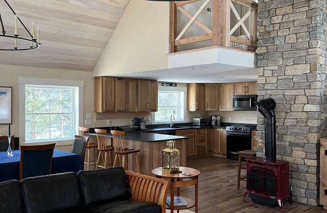 Cancelation! North Star at Sunday River-Walk to Rd Runner Trail! Luxury on Mt.