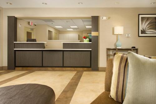 Candlewood Suites Alexandria - Fort Belvoir by IHG