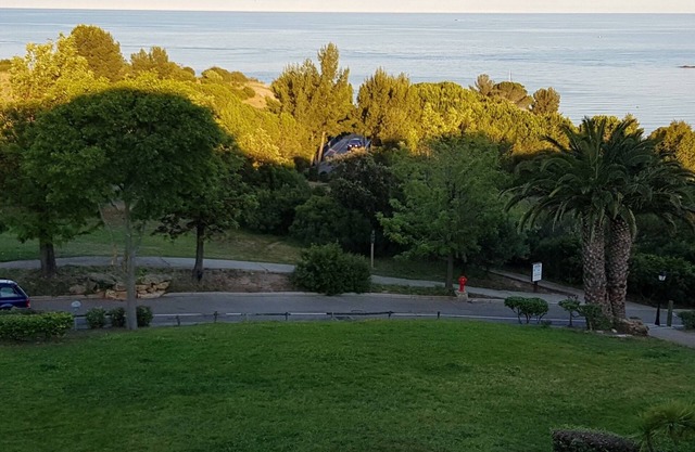 Cap Esterel Duplex upscale renovated superb sea view