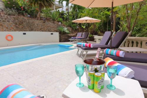 Cap Pavilion, St Lucia 6 bed luxury villa, private pool, gardens and 360' sea views