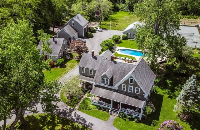 Cape Cod Estate: 2 Homes, Pool, Tennis Court, Game Barn and Bar, Sleeps 20