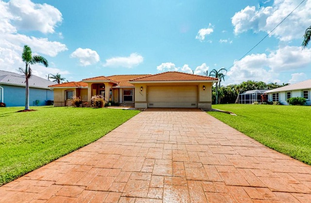 Cape Coral Hideaway