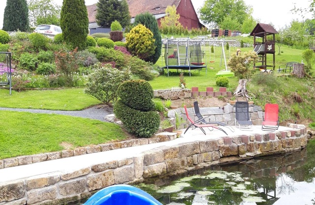 Captivating Apartment in Lichtenhain with Pond