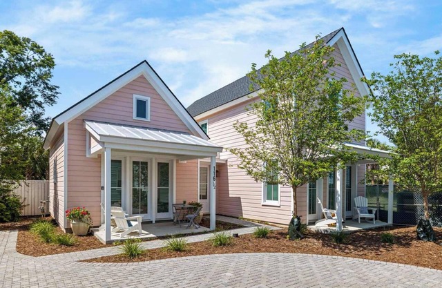 Carolina Rose | Newly Built | Historic Charm | 4BR