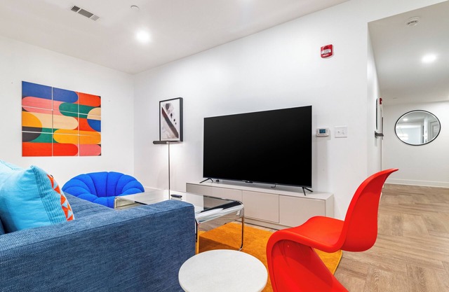 Carter #506 by AvantStay | Mins to Downtown