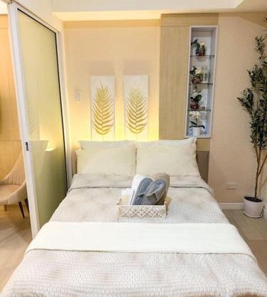 Casa Alivia at Azure UrbanResort