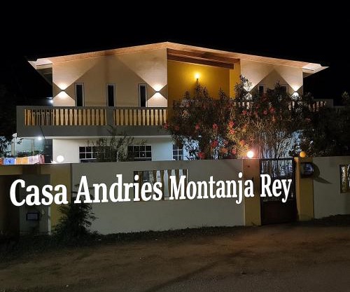 Casa Andries Montanja Rey