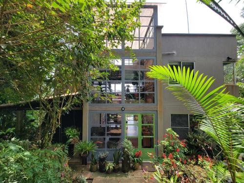 Casa Ashraya ecolodge
