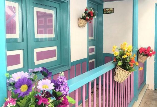 CASA BALCONES DE FILANDIA