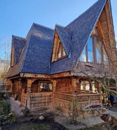 Casa Botiza - CĂTUN