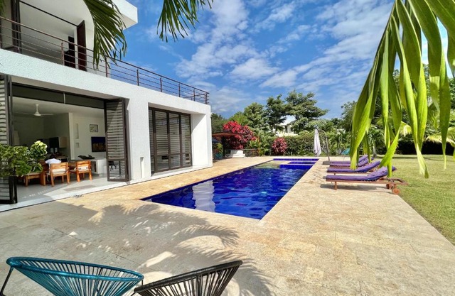Casa campestre Solé mediterranea con piscina en Anapoima