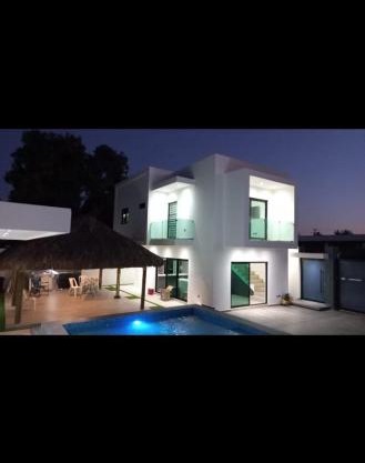 Casa con Alberca Privada en Altata