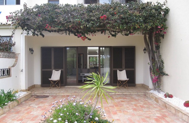 Casa da Ermida near the beach and golf course