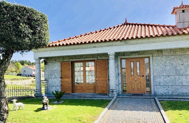 Casa da Quinta da Prelada any comfort, Pool, Terrace, Big spaces, Fafe