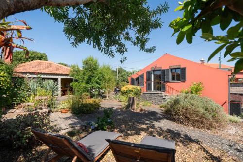 Casa da Raposeira by An Island Apart