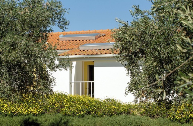 CASA DAS COLMEIAS A haven of tranquillity, where nature reveals all its beauty.