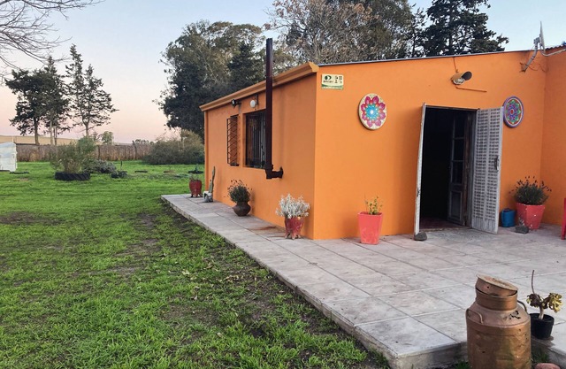 Casa de Campo Rústica, a 15 Minutos del Centro de Tandil y Circuitos Turísticos