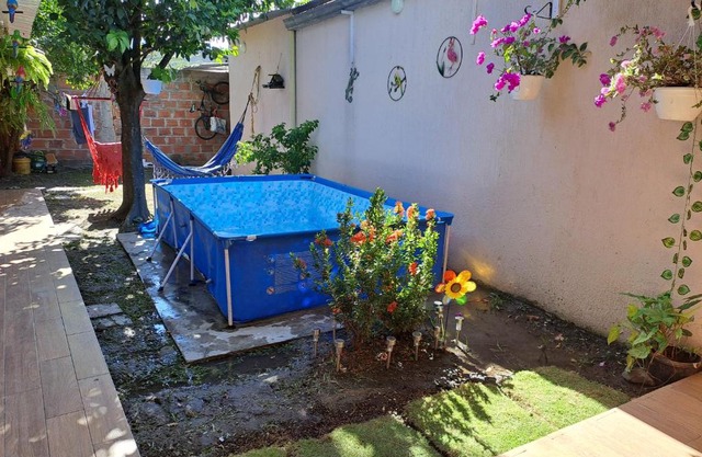 Casa de descanso con piscina, en venadillo