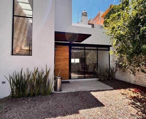 Casa en renta a 7min de FNSM 2023