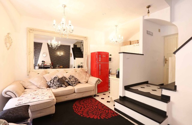 CASA GIULIA boutique retreat in the heart of monterosso