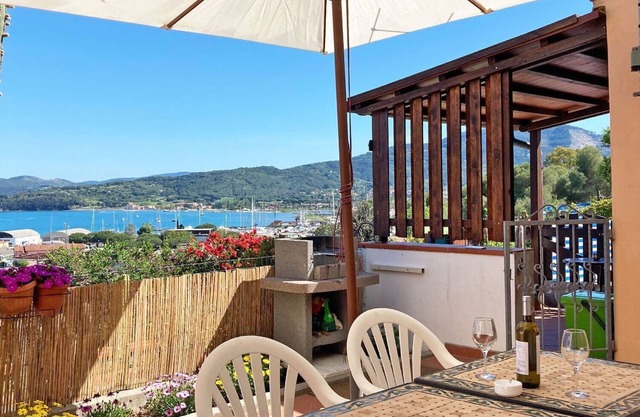 Casa Il Cactus - Two-room apartment with large terrace overlooking the sea