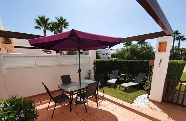 "CASA KING" 3 Bedroom ground floor apartment Sleeps 6