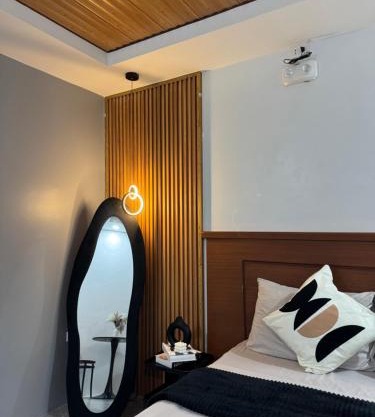 Casa KM Beach and Pool Access FREE pick up Seaport and Airport