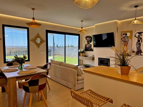 Casa Las Mironas II - Ole Solutions