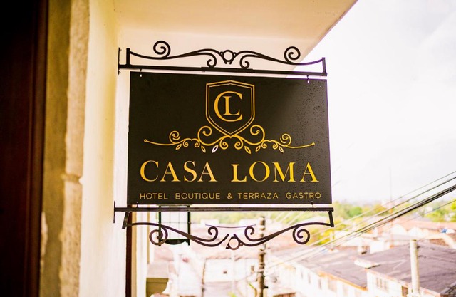 CASA LOMA HOTEL BOUTIQUE & TERRAZA GASTRO
