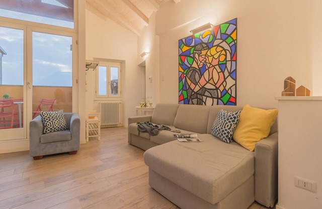 Casa Manoli Varenna Center