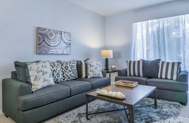 Casa Nova Deluxe Townhome by RedAwning