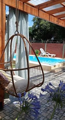 Casa Olivia- Alojamiento con piscina - Aeropuerto Ezeiza