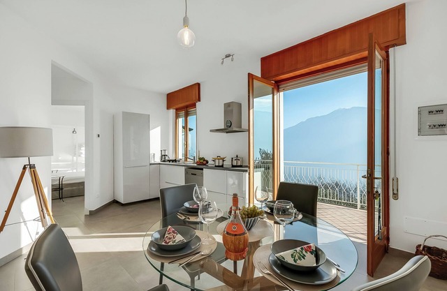 Casa Panorama Tremosine, Tremosine, Italy