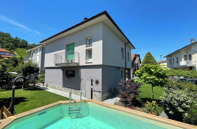 Casa Piero, relax and private pool in Langhe hills