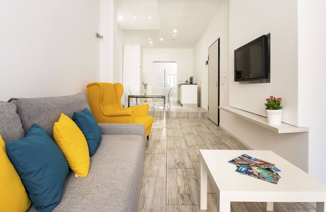 Casa Pintadera - One Bedroom Apartment, Sleeps 3