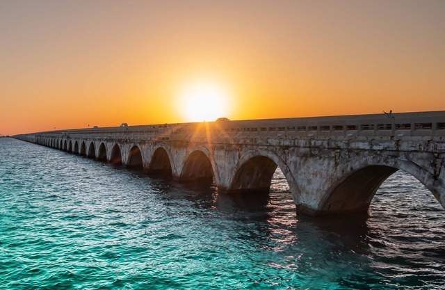 Casa Playa 3 Bdrm 3.5 Ba TH, Oceanfront, Pool, Dock, Sandy Beach, Gated.