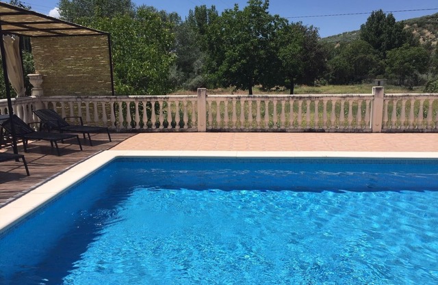 Casa Puente Romano, Montefrio, 2 to 8 persons.