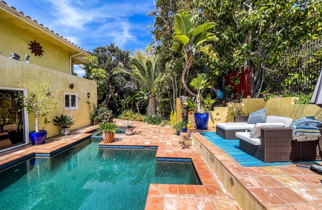 Casa Rey; A tropical paradise just a stroll away from the beach