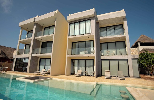 Casa Serena: Caribbean Paradise with Ocean View, Pool and Breathtaking Sunsets