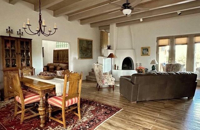 Casa Tórtola - 3BR Close To Plaza, Skiing, Ft. Marcy Park. Great Mountain views